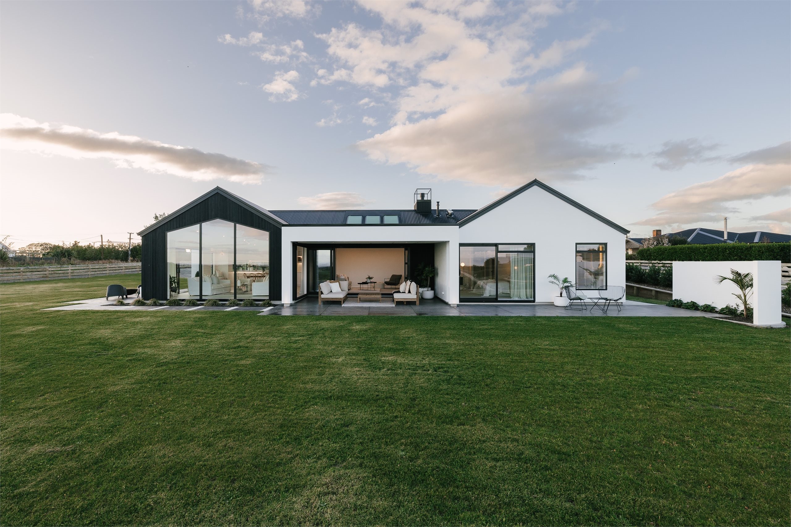 Your Trusted Choice In Windows & Doors Your Trusted Choice In Windows & Doors